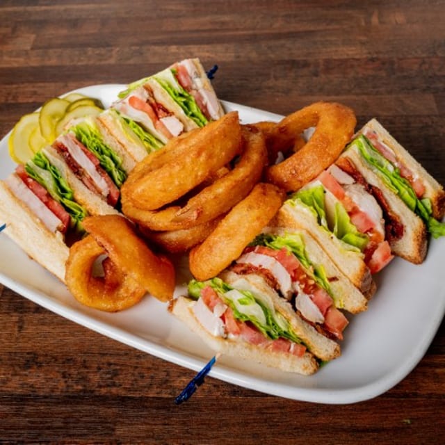 Mamas Club Sandwich.
