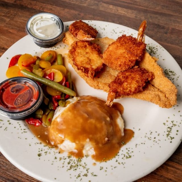 Fried Seafood Combo.